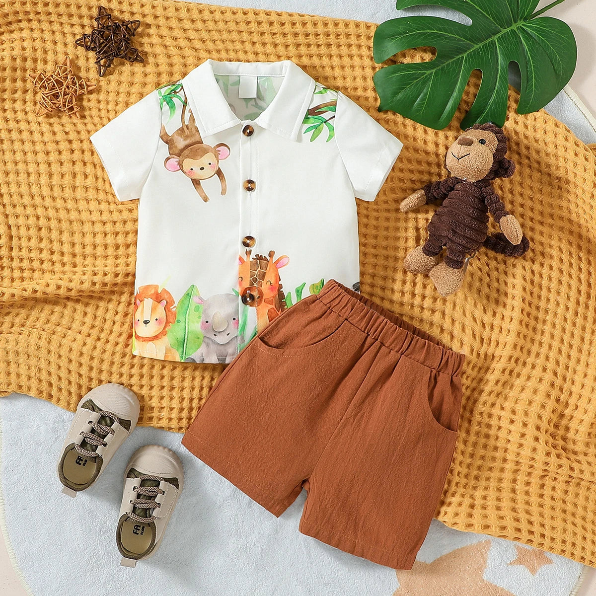 Conjunto Infantil Safari Camisa Verde e Bermuda Marrom