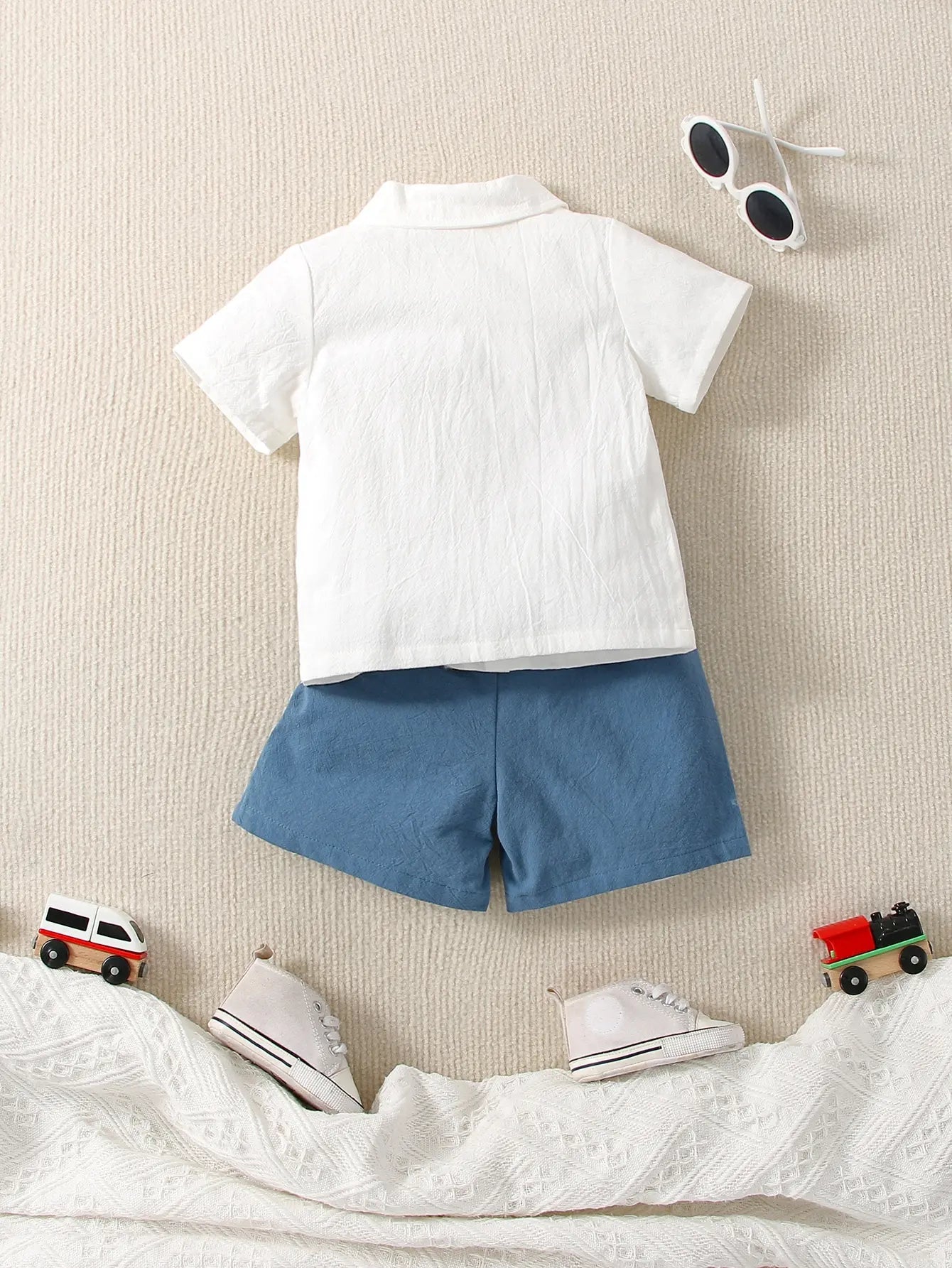 Conjunto Infantil Camisa Social e Shorts de Algodão