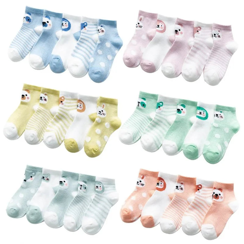 Kit 5 Pares de Meias Infantis com Estampa Animal – Conforto, Estilo e Diversão para os Pequenos