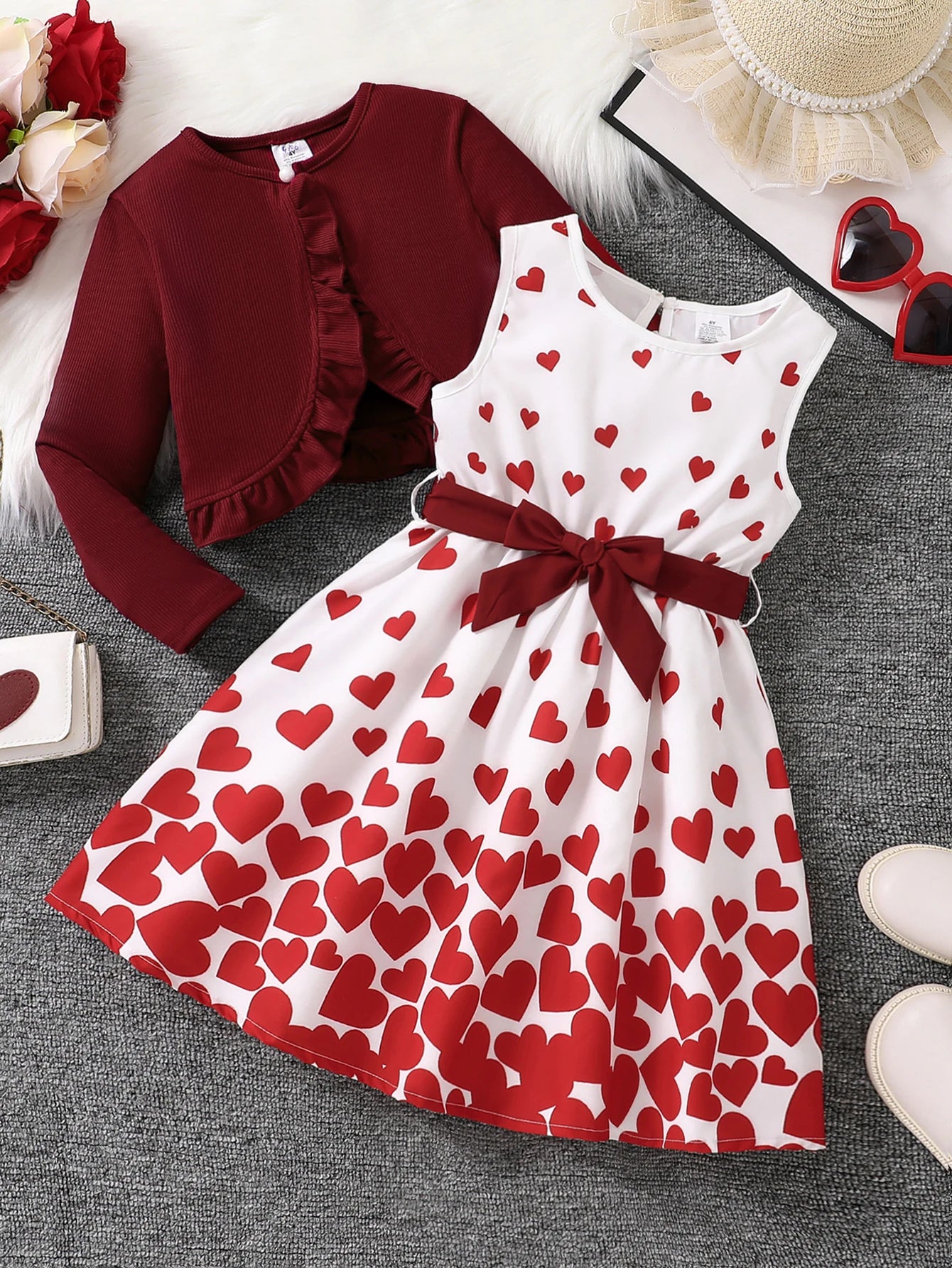 Vestido Infantil Floral com Casaquinho Rosa – Charme e Delicadeza para Todas as Ocasiões