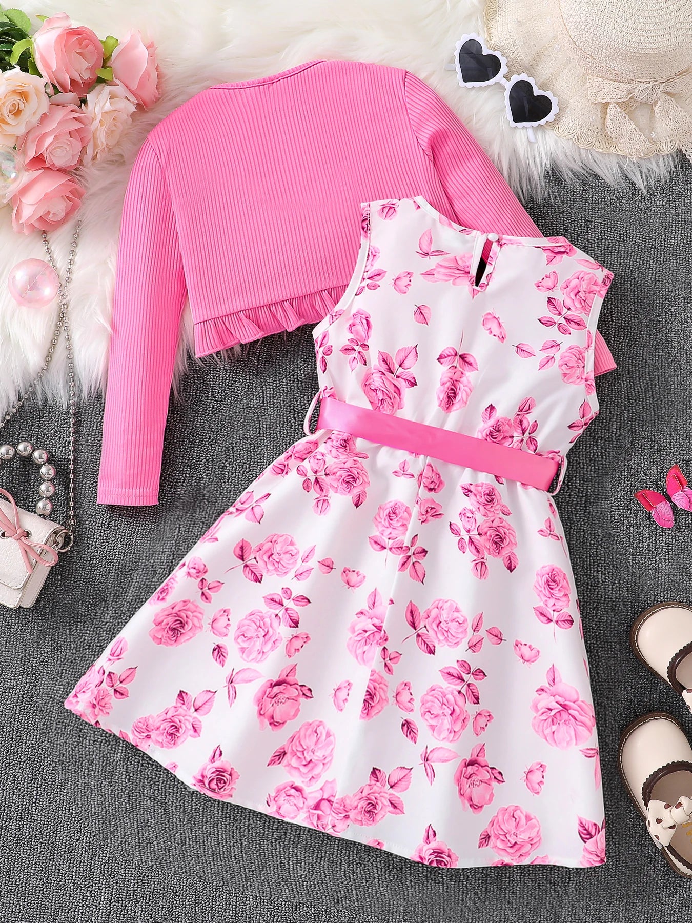 Vestido Infantil Floral com Casaquinho Rosa – Charme e Delicadeza para Todas as Ocasiões