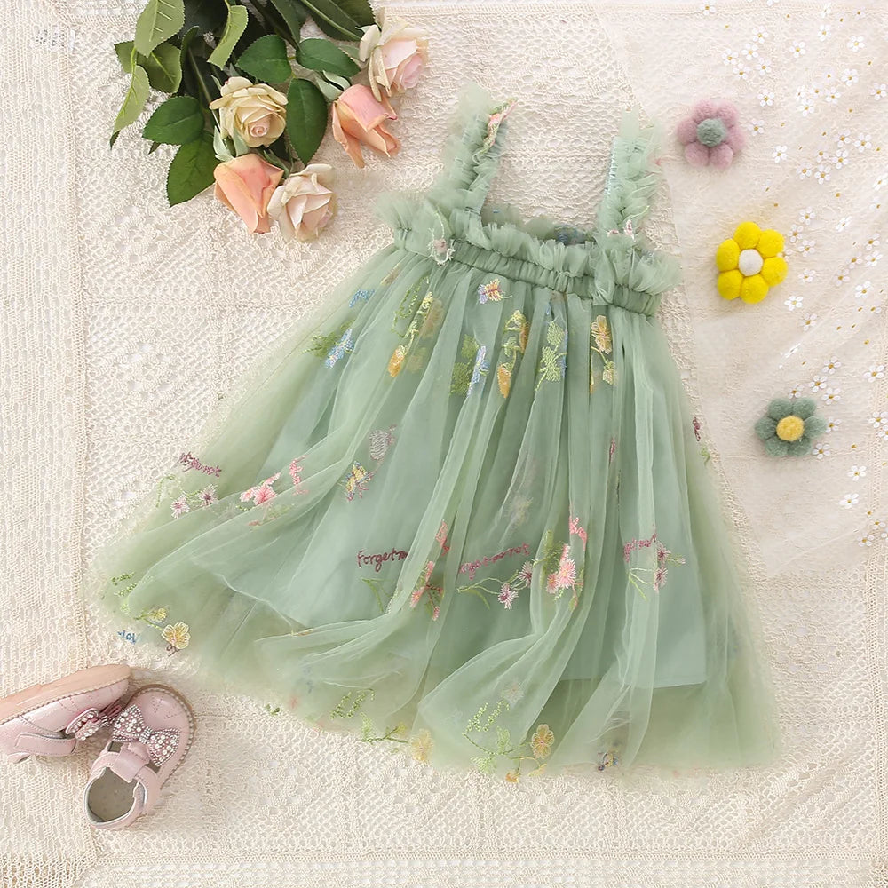 Vestido Infantil Verde com Bordados Florais em Tule