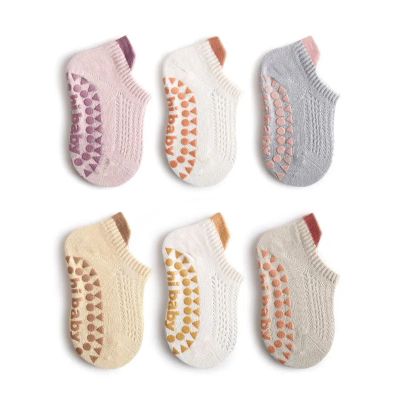Meias Antiderrapantes para Bebê Missvi com Solado Emborrachado - COMPRE 1 LEVE 3