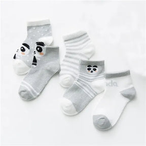 Kit 5 Pares de Meias Infantis com Estampa Animal – Conforto, Estilo e Diversão para os Pequenos