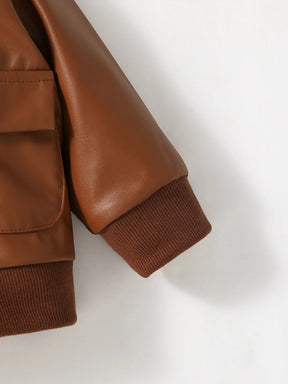 Jaqueta Infantil de Couro Sintético Marrom com Gola Camisada – Estilo Clássico para Dias Frios