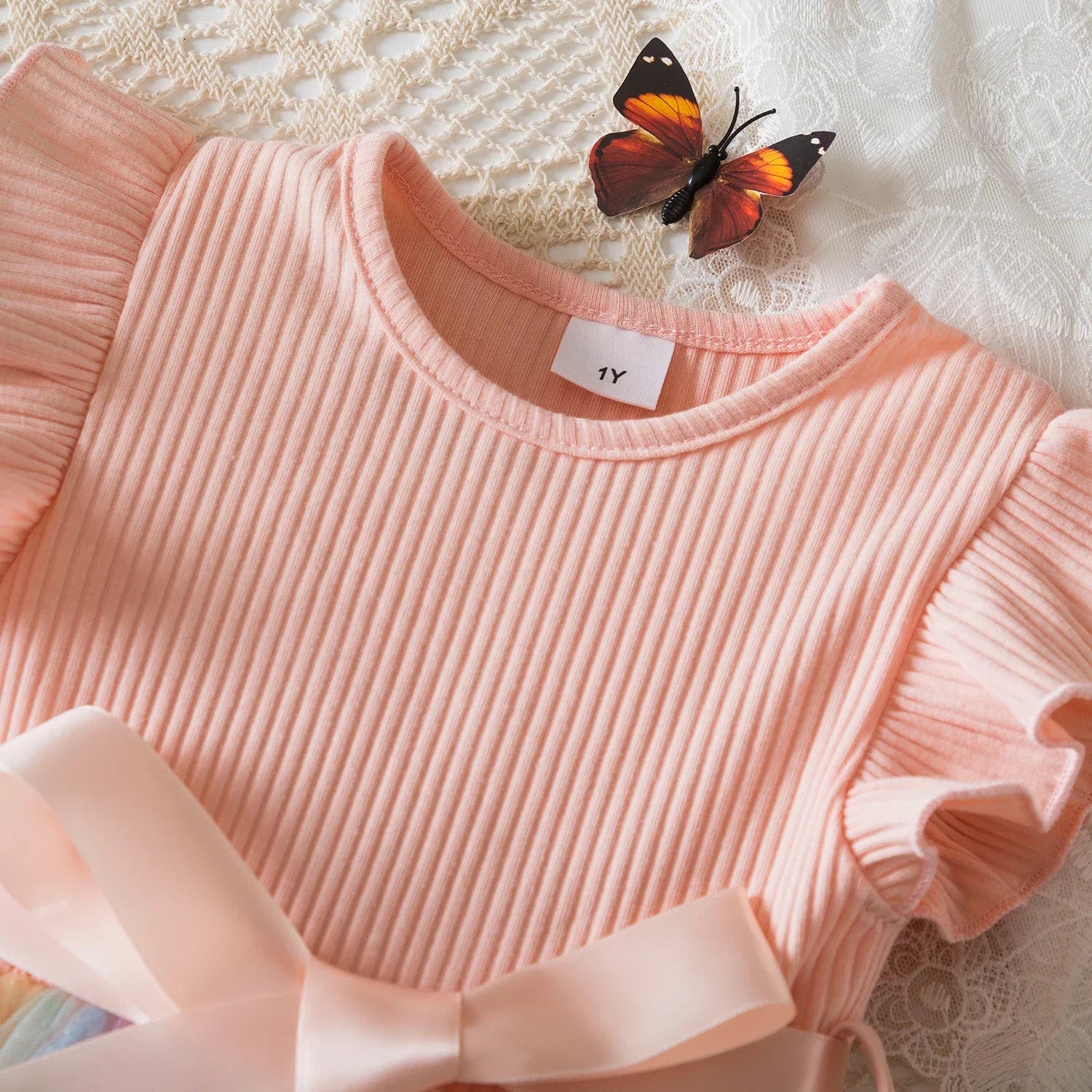 Vestido Infantil Rosa com Saia de Tule Arco-Íris