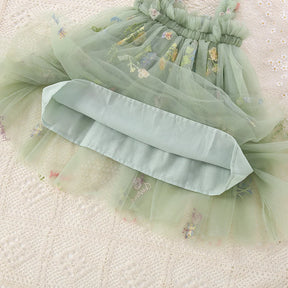 Vestido Infantil Verde com Bordados Florais em Tule