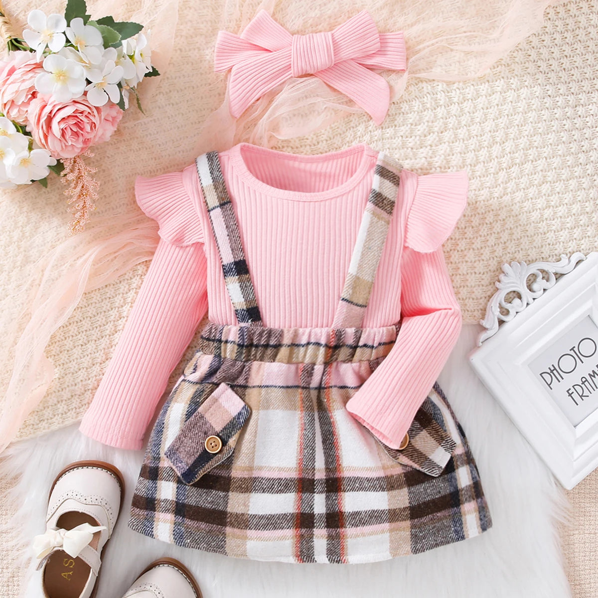 Conjunto Infantil Rosa com Saia Xadrez e Tiara