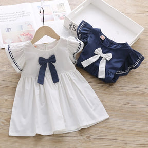 Vestido Infantil com Laço e Mangas Babado – Branco ou Azul Marinho
