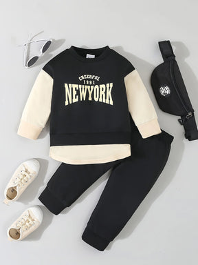 Conjunto Infantil Unisex New York – Estilo e Conforto Urbano