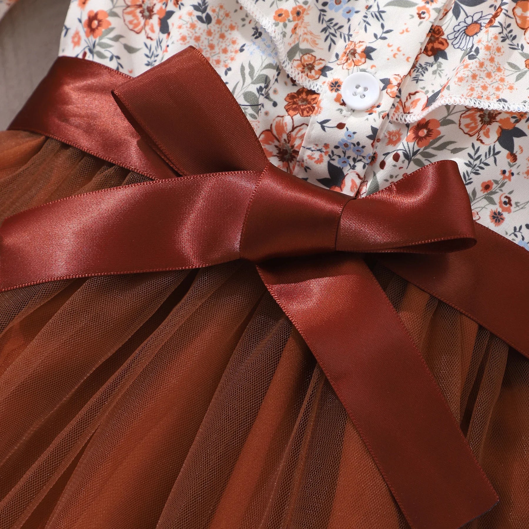 Vestido Infantil Floral com Saia de Tule e Laço – 2 a 7 Anos