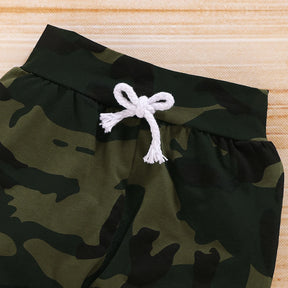 Conjunto Bebê Militar "Mama’s Boy" com Body, Calça e Gorro