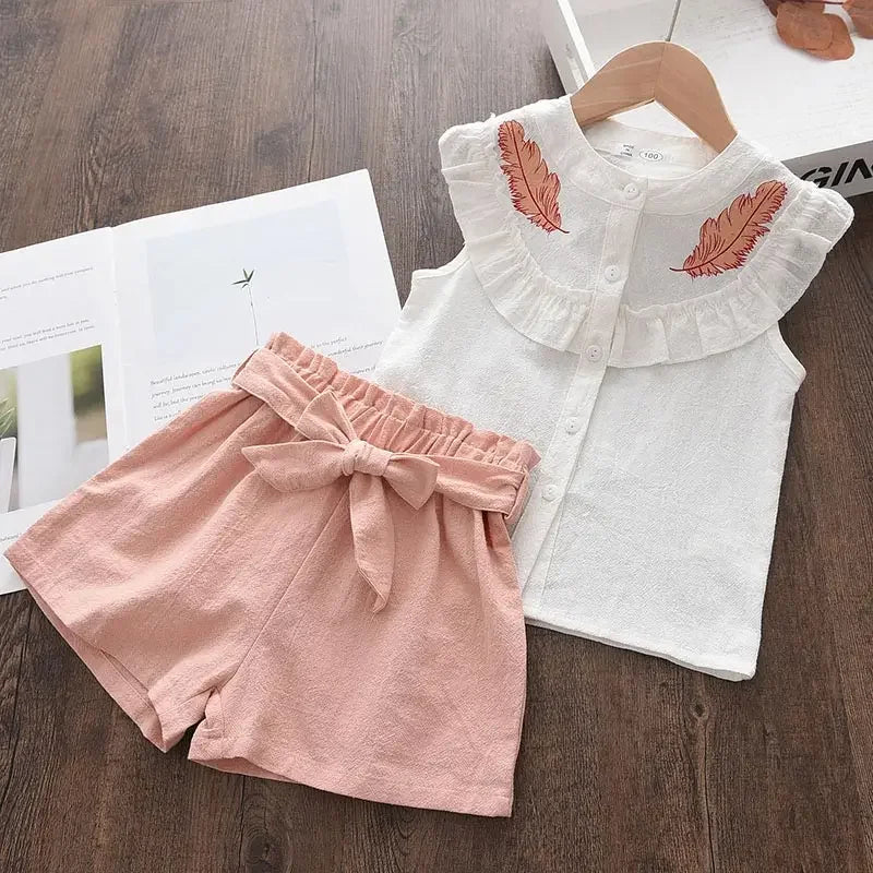 Conjunto Infantil Feminino com Blusa Bordada e Short Rosa – Delicadeza e Conforto