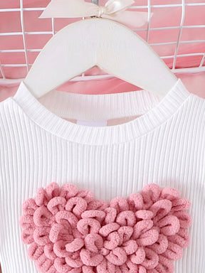 Conjunto Infantil Blusa Coração e Saia com Laços – Charme e Conforto para Pequenas Fashionistas