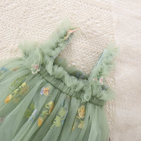 Vestido Infantil Verde com Bordados Florais em Tule