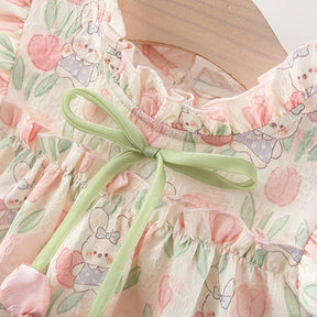 Vestido Infantil Feminino Estampado Coelhinhos e Flores com Laço – Conforto e Encanto para Todas as Ocasiões