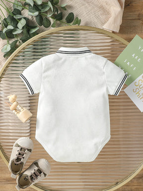 Body Polo Infantil Branco – Conforto e Elegância para o Seu Bebê