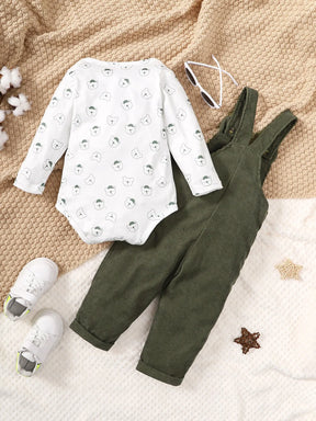 Jardineira Infantil Verde com Camiseta Estampada