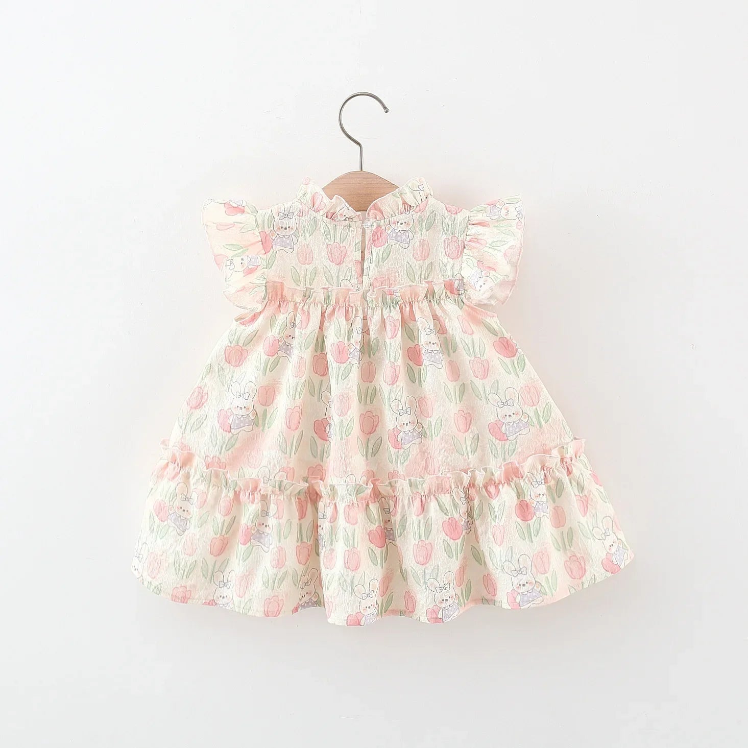 Vestido Infantil Feminino Estampado Coelhinhos e Flores com Laço – Conforto e Encanto para Todas as Ocasiões